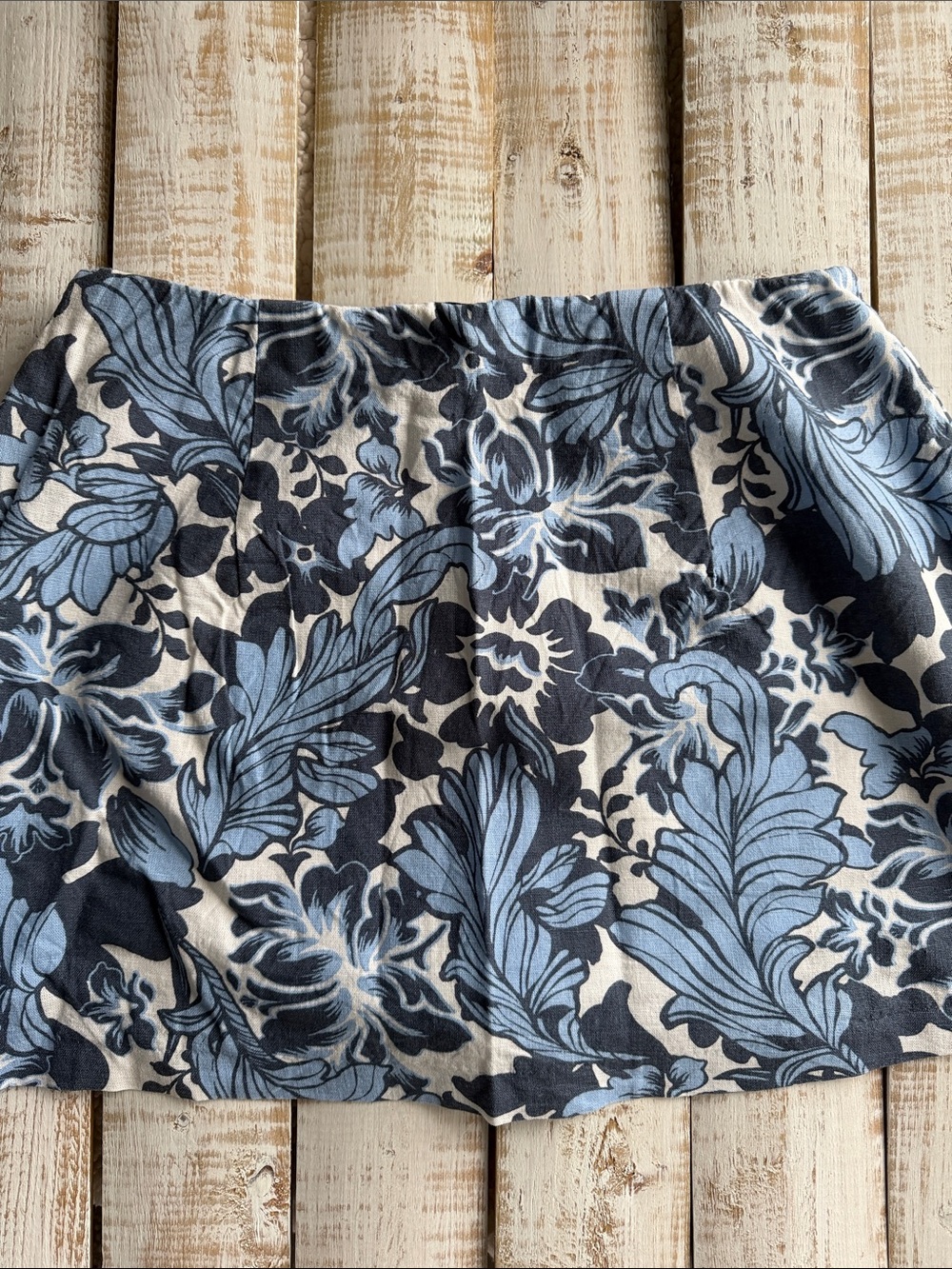 Abercrombie & Fitch Scarlett Mini Skort Curve Love Size M